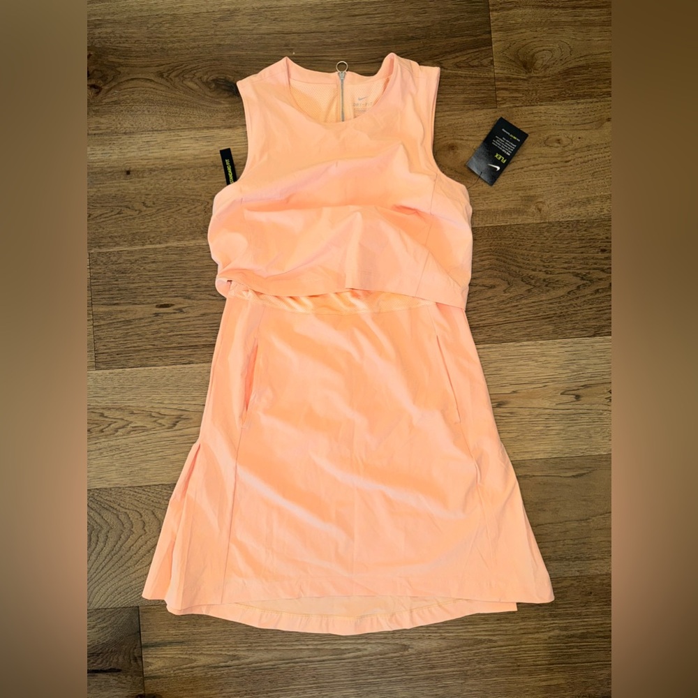 New with Tags- Nike golf dress size small